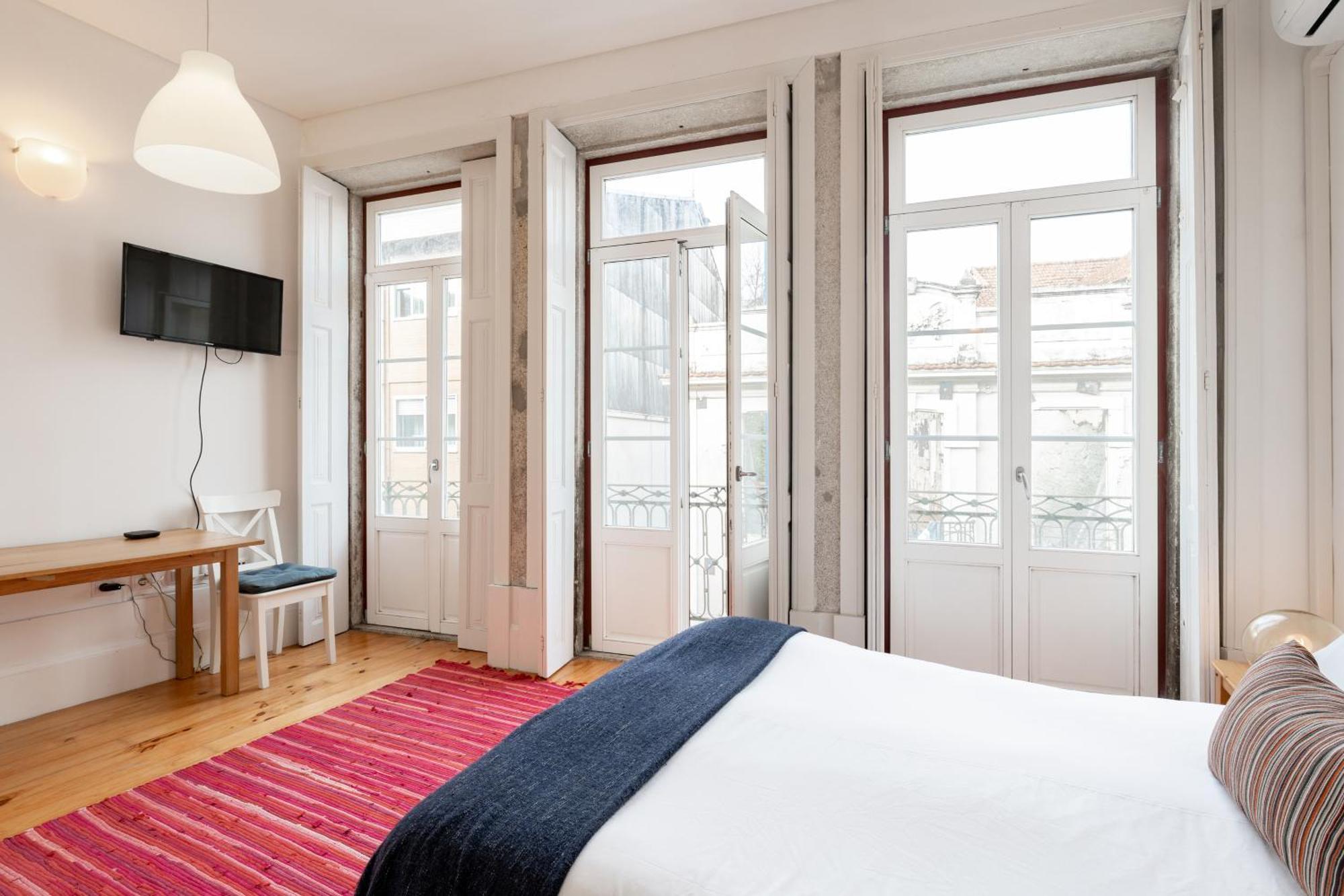 Viva Breiner Flats * Oporto